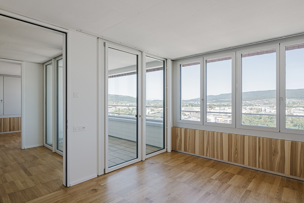 Aus-, Weit- und Durchblick: Die Wohnungen im Wohnturm passen sich dem Leben und seinen Veränderungen an, nicht umgekehrt.